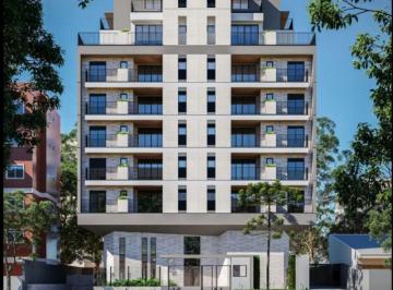 Apartamento de 2 quartos, Curitiba · Apartamento com 2 suítes no Juvevê