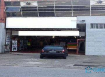 0f56e94a32c00adb9f51764654fa29ad52c61f58 · Galpão Brás 650 m²