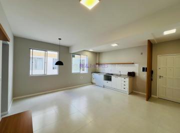 Apartamento · 54m² · 2 Quartos · 1 Vaga · Apartamento reformado 2 quartos - Kobrasol - São José