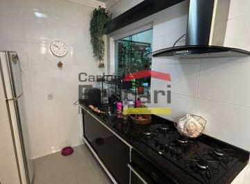 Casa · 60m² · 2 Quartos · 2 Vagas · Lindo Sobrado para venda em condomínio fechado. 2 suítes e 2 vagas. Palmas do Tremembé.