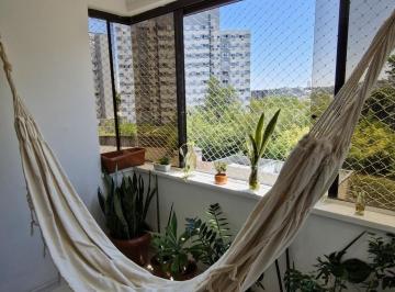 Apartamento · 73m² · 2 Quartos · Excelente Apartamento de dois Dormitórios perto do Bourbon Aparício Borges.