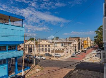 Apartamento · 75m² · 3 Quartos · Apartamento 3 dormitórios.Próximo da Unimed Fácil Farrapos. AMBEV