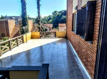 Apartamento · 69m² · 2 Quartos · 1 Vaga · Apartamento 2 dormitórios com terraço, 69,26m², 1 vaga, no Centro de Gramado