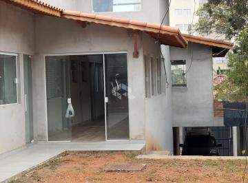 Casa · 133m² · 3 Quartos · 4 Vagas · Casa Sobrado a venda