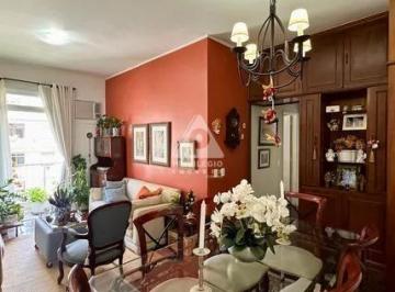 Apartamento · 70m² · 2 Quartos · 1 Vaga · Apartamento 2 Quartos com Suíte e 70m² em Localização Privilegiada