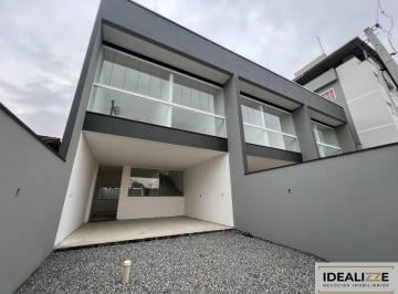 Casa · 150m² · 3 Quartos · 2 Vagas · Sobrado com 3 dormitórios em Gravatá - Navegantes/SC