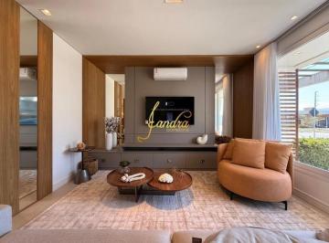 Casa · 168m² · 4 Quartos · 1 Vaga · Maravilhoso sobrado geminado, finamente mobiliado e decorado novo