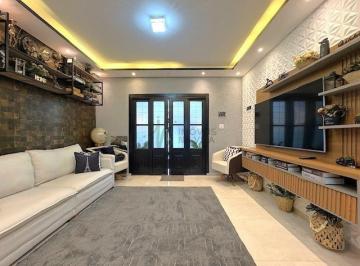 imoveis-na-vila-mariana-casa-reformada · Casa nova na Vila Mariana com piscina e churrasqueira