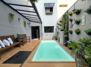 imoveis-na-vila-mariana-casa-reformada · Casa nova na Vila Mariana com piscina e churrasqueira