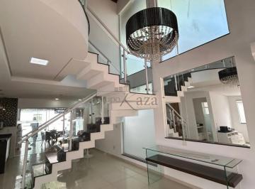 Casa · 250m² · 3 Quartos · 3 Vagas · Oportunidade - Casa em Condomínio - Centro - Condomínio Campos do Conde - 350m².