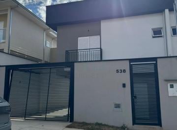 FACHADA · Casa, recém construída, à venda na zona Oeste de Poços de Caldas