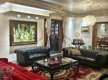 Apartamento · 440m² · 4 Quartos · 4 Vagas · Apartamento de 440m² com 4 Suítes e Elevadores Privativos – Vila Bastos