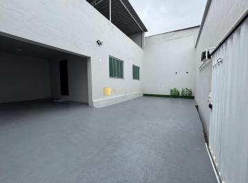 Casa · 92m² · 3 Quartos · 3 Vagas · Casa independente à venda no bairro Siderúrgico