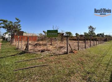 resV2hhdHNBcHAgSW1hZ2UgMjAyMy0wOS0yMSBhdCAxMC4xNS4zMyAoMikuanBlZw==65d40940b2acd.jpeg · Terreno de esquina com excelente localização no Taquari!