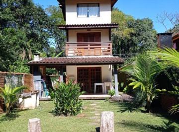 Casa · 85m² · 3 Quartos · 2 Vagas · Casa com 3 quartos em Camburi com matricula definitiva
