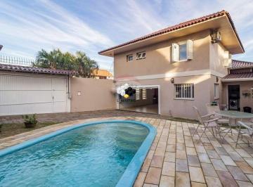 Casa · 203m² · 4 Quartos · 2 Vagas · Casa a Venda em Novo Hamburgo Bairro Ideal