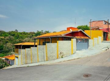 Casa · 214m² · 2 Quartos · 4 Vagas · Casa, Jardim Vitória, Campo Limpo Paulista, SP