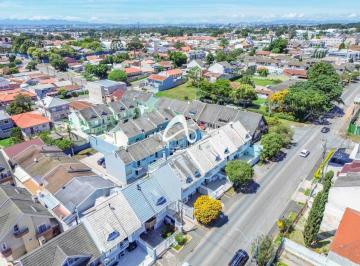 Casa · 98m² · 3 Quartos · 2 Vagas · Sobrado em Condomínio • Xaxim