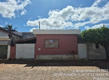 Photo_0 · 
                Oferta limitada — Casa no Centro, Pratapolis - MG, Nº 189, 3 quartos, 220m² | Venda