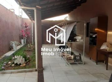 Casa · 230m² · 4 Quartos · 2 Vagas · Casa Setor SHIS 4 Quartos 2 Vagas 230m² Quintal Luziânia