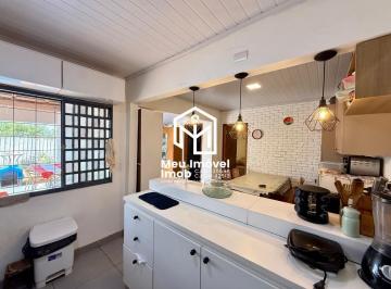 Casa · 60m² · 2 Quartos · 1 Vaga · Casa Térrea Lote 625m² Arniqueiras Águas Claras - Brasília