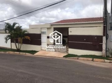Casa de 3 quartos, Vicente Pires · Casa 3 Qts 1 Suíte 3 Vagas Lote 667m² Rua 08 Vicente Pires