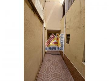 Casa en Venda de 3 quartos Limoeiro · Encante-se com este belíssimo sobrado no bairro Limoeiro, São Paulo!