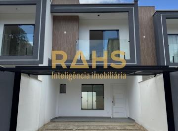 Foto 01 · Imperdível oportunidade: Casa à venda em Joinville-SC, no bairro Bom Retiro, com 3 quartos, 1 suíte,
