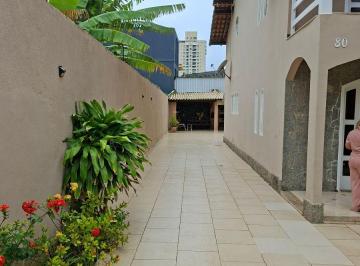 Casa de 5 quartos, Macaé · Duplex Praia Campista exclente Localização