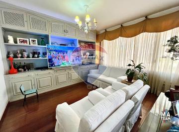 Apartamento de 3 quartos, Rio de Janeiro · OPORTUNIDADE Laranjeiras Apartamento com 134m2, salão, 3 quartos (1 suite), vaga de garagem e play