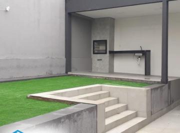 Casa de 3 quartos, Valparaíso de Goiás · 3 Quartos sendo 1 suíte - Ótima localização - Aceita financiamento e negociação