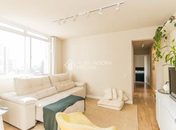 481444_Anita Garibaldi 2120 808_ · Este apartamento de 70m², com 2 dormitórios e 1 banheiro social, oferece um ambiente confortável e b