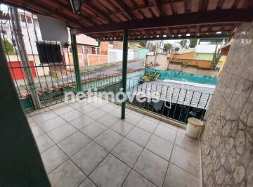 Casa · 300m² · 9 Quartos · 2 Vagas · Casa à Venda em Santa Cruz com 3 Casas Independentes + Renda de Aluguel