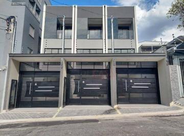 143441b2f8b4b52d8c6954ed1946a965c6199340 · Sobrados Novos à Venda. 3 Suítes, 3 Vagas de Garagem, Área Gourmet com Churrasqueira, 150m², Penha, 