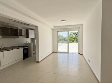 Apartamento · 187m² · 2 Quartos · 2 Vagas · Apartamento com 2 suítes em Abraão, Florianópolis