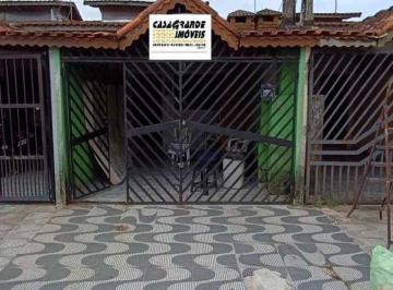 Casa de 2 quartos, Praia Grande · Casa geminada, situada no bairro Maracanã, possuindo 02 dormitórios,