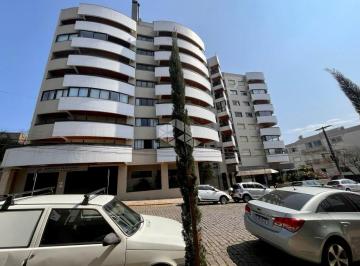 Apartamento · 211m² · 3 Quartos · 2 Vagas · Apartamento com 03 dormitórios no Centro da Cidade