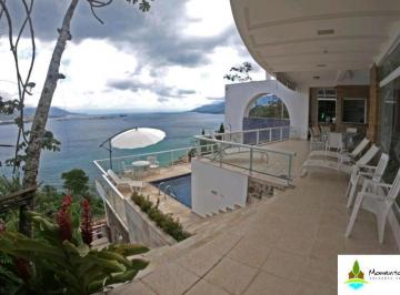 Casa · 370m² · 4 Quartos · 4 Vagas · Magnífica casa com Vista Panorâmica, em Condomínio Fechado, em Ilhabela !!!