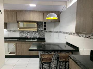 Casa · 2 Quartos · 2 Vagas · Casa Térrea em Condomínio à Venda em Atibaia - Figueiras