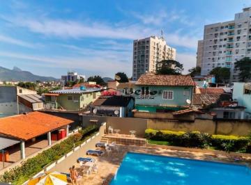 Foto 01 · Apartamento à venda na cidade de com 2 quartos, 1 banheiro, 2 vagas de garagem e 60,00 m² de área.