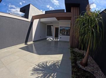Casa · 75m² · 3 Quartos · VENDA | Casa, com 3 dormitórios em Centro, Marialva