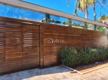 Casa · 420m² · 3 Quartos · LOCAÇÃO | Sobrado, com 3 dormitórios em Vila Marumby, Maringá