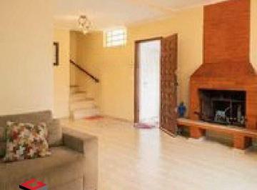 Casa · 160m² · 3 Quartos · 3 Vagas · Sobrado Espaçoso em São Bernardo do Campo – Conforto, Localização e Lazer