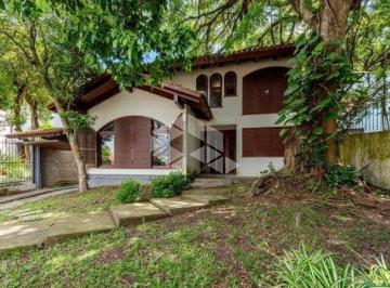 Casa · 328m² · 5 Quartos · Casa no Jardim Isabel - Zona sul