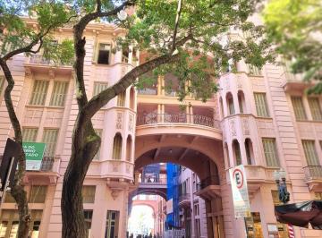 Apartamento · 68m² · 2 Quartos · Apartamento com 2 dormitórios no Centro Historico