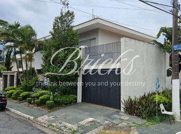 Casa · 261m² · 3 Quartos · 4 Vagas · SOBRADO A VENDA EM MOEMA COM 250M² DE TERRENO E 261M² CONSTRUIDOS