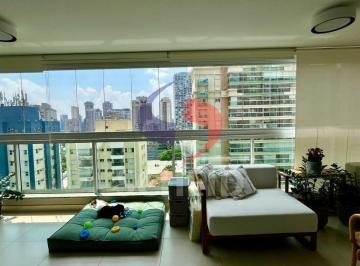 Apartamento · 184m² · 3 Quartos · 4 Vagas · Apartamento à venda com 148m² e 4 vagas de garagem.