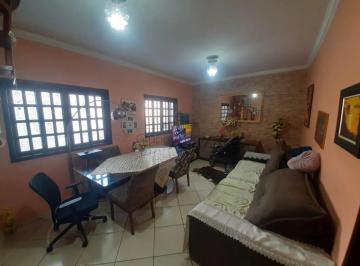 Casa · 275m² · 3 Quartos · 2 Vagas · Oportunidade - Casa - Bosque dos Eucaliptos - 3 Dormitórios - 228m².