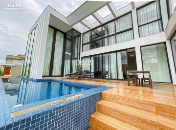 Casa · 505m² · 4 Quartos · Casa à venda - em Urbanova