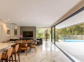 Casa de 5 quartos, Curitiba · Casa com 773m² Privativos 5 Suítes 10 Vagas de garagem à venda no Ecoville
